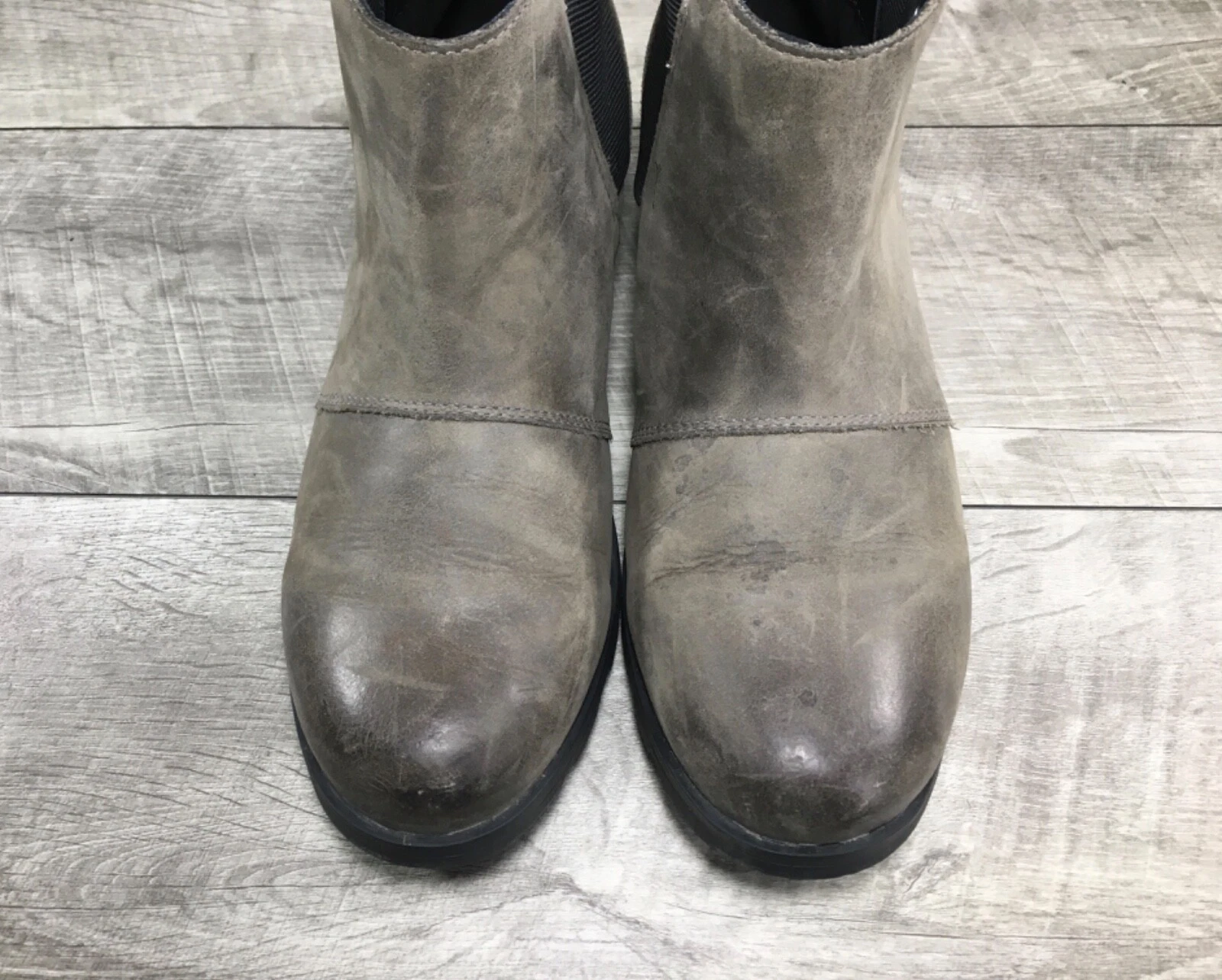 sorel waterproof chelsea ankle emelie boots