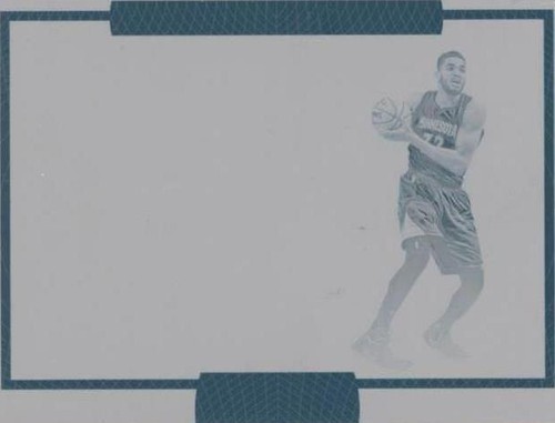 2016-17 Karl Anthony Towns Emerald AUTO #/5 National Treasures