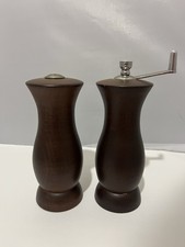 VTG MCM Olde Thompson El Segundo Wooden Salt Shaker & Pepper Grinder Made in USA