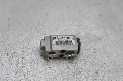 BMW X1 E84 2014 Vorne Klimaventil Expansionsventil 9226078 Benzin 180kW RIM34843
