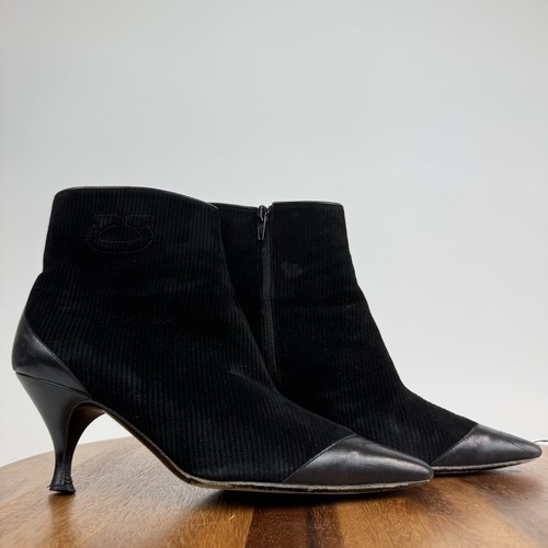 Womens Salvatore Ferragamo Black Suede Corduroy Kitten Heel Ankle Boots Size 7.5