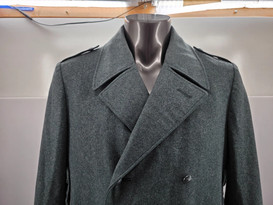 Vintage Swiss Army Medic Jacket Wool Military Trench Coat Overcoat Size 46 BB - Image 3 of 4