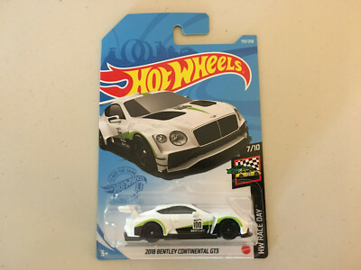 2018 Bentley Continental GT3 #133 7/10 Race Day 2021 Hot Wheels