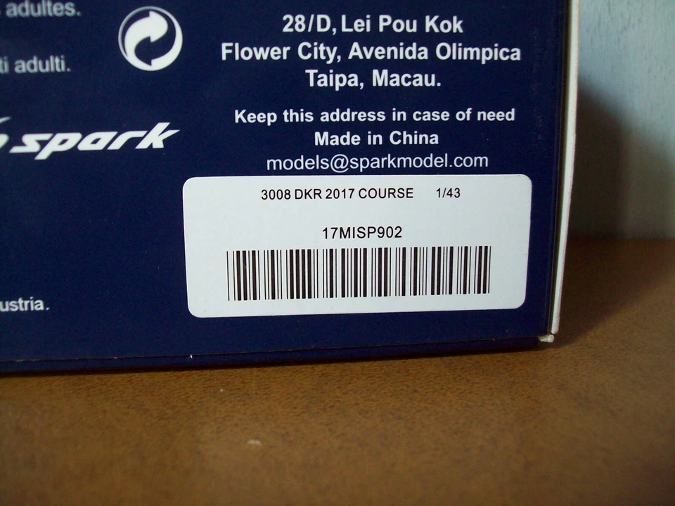 1/43 SPARK 17MISP902 PEUGEOT 3008 DAKAR 2017 WINNERS #300 COTTRET/PETERHANSEL — 第 2/4 张图片