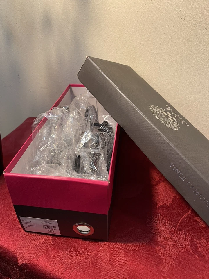 Sandalias chanclas VINCE CAMUTO “Elintia” negras con lentejuelas talla 7M de caja  Foto 2 de 4