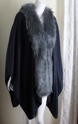 Chico's O/S 1 2 3 4 FAB Campy Faux-Fur Sweater Knit Poncho Funky Gray 32''L Ruana