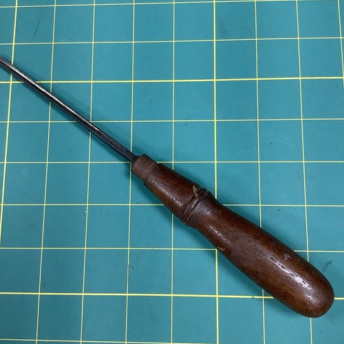 Vintage Buck Bros. 1/8” Gouge Nice Wood Handle Missing Ferrule.