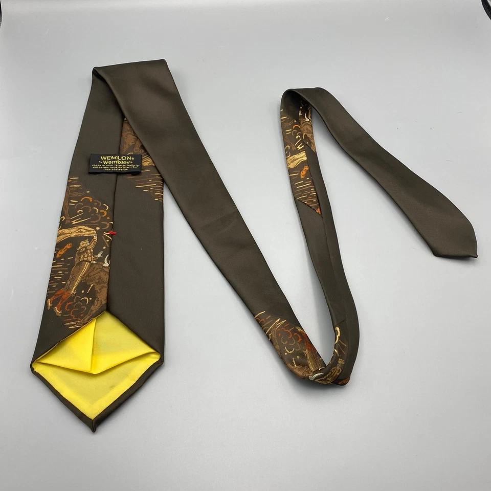 Corbata taurina Wemlon by Wembley años 70 100 % poliéster capa matador Foto 4 de 4