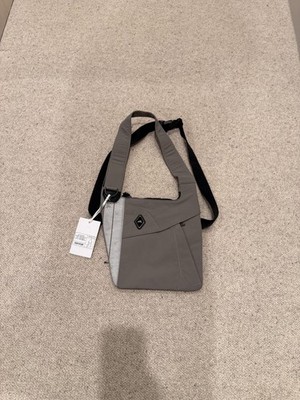 A COLD WALL Utility Crossbody Bag One Size NWT COL 128 (Grey) ACWUG060-DORIS