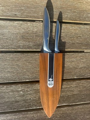 Collectable Gerber Legendary Blades Vintage ''2 Sisters'' set of 2/walnut shield