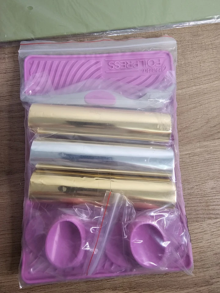 Máquina Gemini FoilPress LIGERAMENTE USADA - Muchos accesorios pero sin cable de alimentación Foto 3 de 4