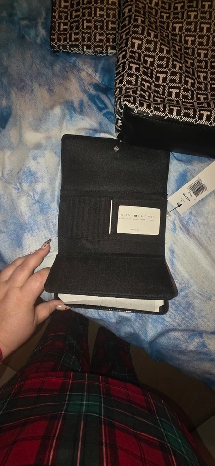 Tommy Hilfiger Bolso de Mano Grande con Cartera y Monedero Blanco y Negro Foto 3 de 4