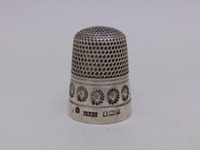 Elizabeth II 1955 Sterling Silver Dimple & Daisy Thimble Hallmarked Birmingham