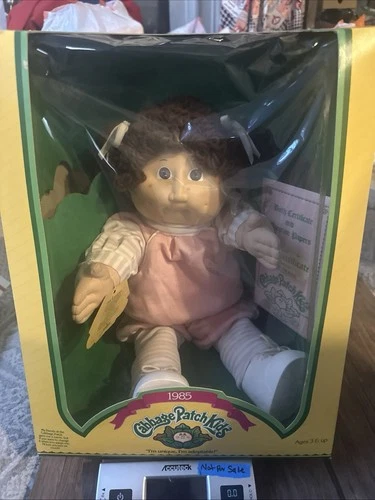 1985 Cabbage Patch Kids Doll ”Ronnie Tracie” Coleco NIB w/Birth Cert & Adoption