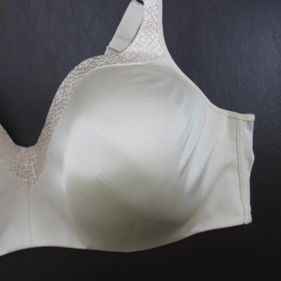 Sujetador Hanes 46D Blanco Acolchado Con Aros Cierre Ajustable Espalda Foto 4 de 4