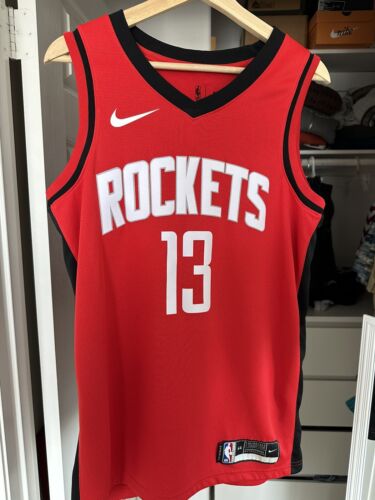 Maglietta da basket rossa Nike Dri-Fit NBA Houston Rockets James Harden #13 gioventù M - Foto 1 di 4