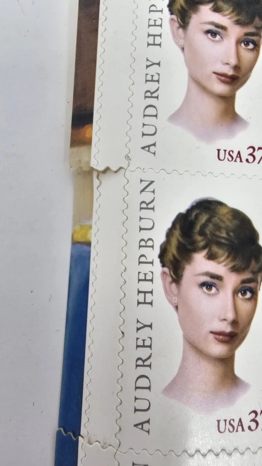 2003 Audrey Hepburn Legend of Hollywood Sc 3786 full MNH 37c Poster Size 6 Set - Image 3 of 4