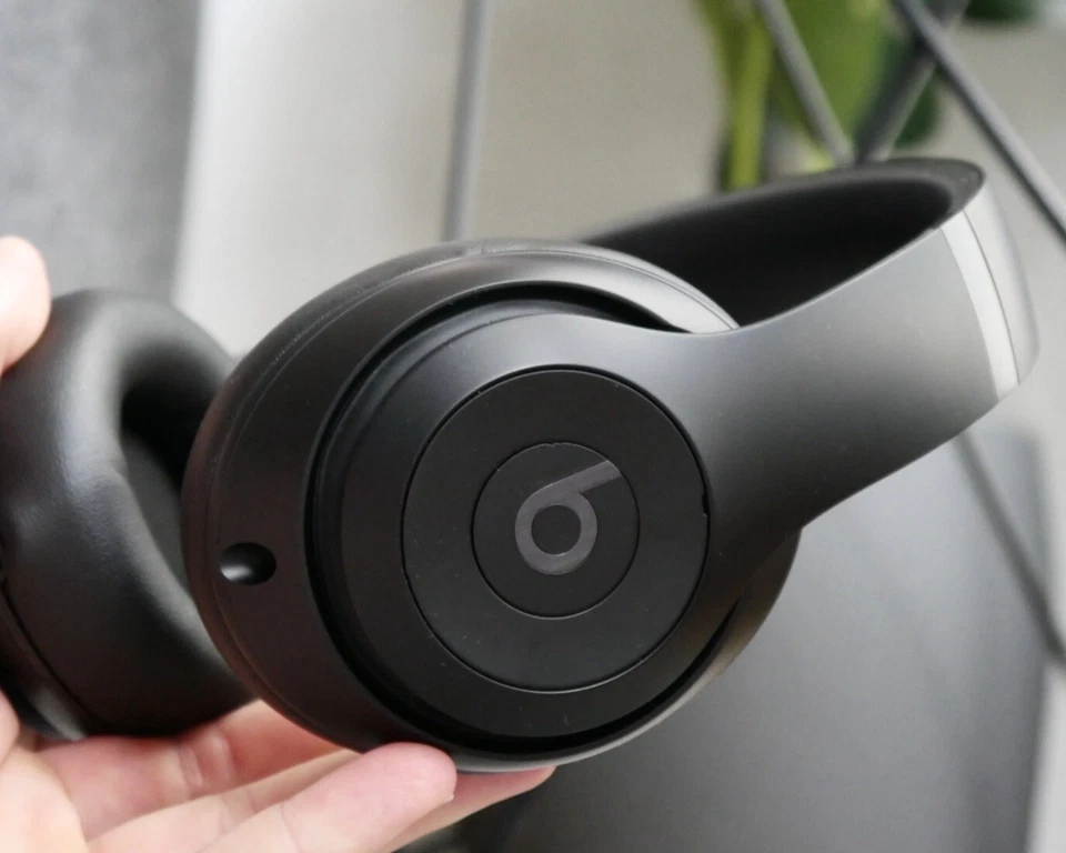Neu versiegelt - Beats Studio Pro Wireless Bluetooth Over-Ear Kopfhörer alle Farben - Bild 3 von 4