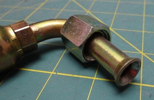 Parker 14143-8-6, Female JIC 37° 1/2” x 3/8” Hose Fitting - Picture 2 of 5