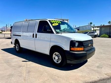 2017 Chevrolet Express 2500 Cargo Van 