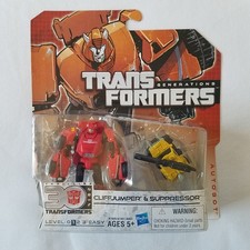 Transformers Generations Thrilling 30 Legends Cliffjumper & Suppressor MOSC New