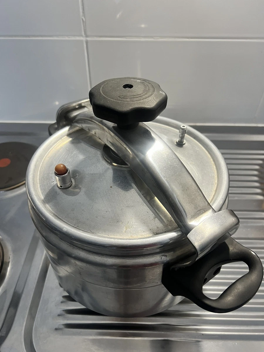 Cocotte-Minute Classic 12 Lts - Electroménager