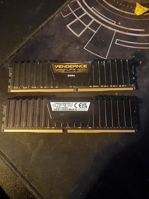corsair vengeance lpx 64gb 2x32gb ddr4 3200mhz