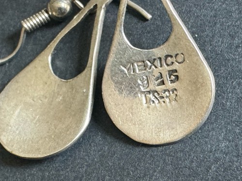 Vintage Mexico 925 Sterling Silver Crushed Turquoise Enamel Dangle Earrings - Picture 8 of 8
