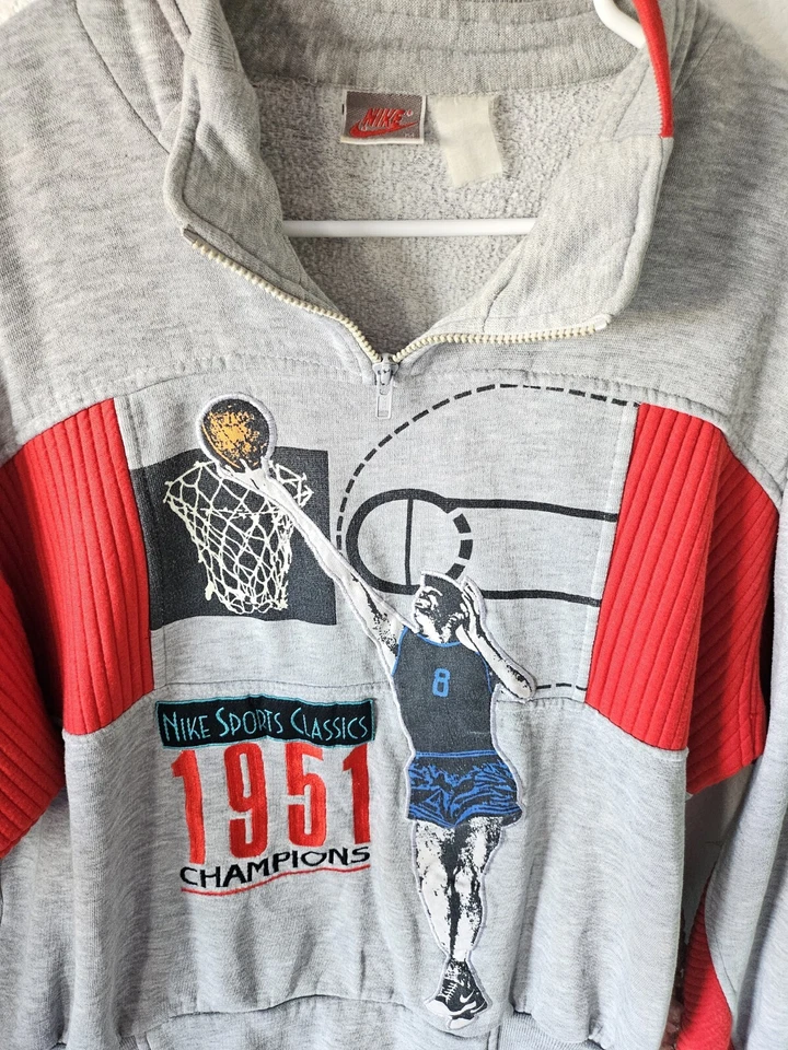 Sudadera De Colección Nike Sports Classics 1951 Baloncesto Cuello Simulado Años 80 90 Roja  Foto 2 de 3
