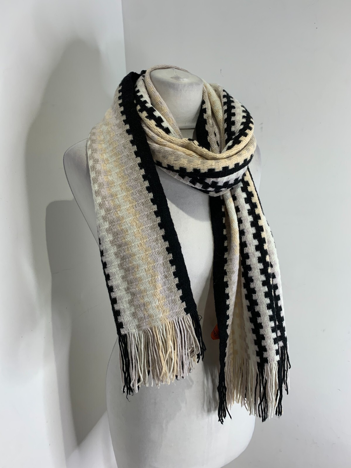 Missoni zig zag geometric pattern knit scarf VGC … - image 5
