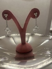 Elegant High Class Dangling Flower Top Quality Earrings