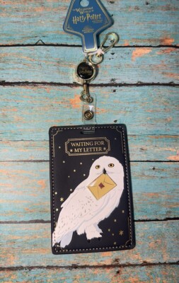 NEW Universal Studios Harry Potter Snowy Owl Waiting For My Letter ID Badge Reel