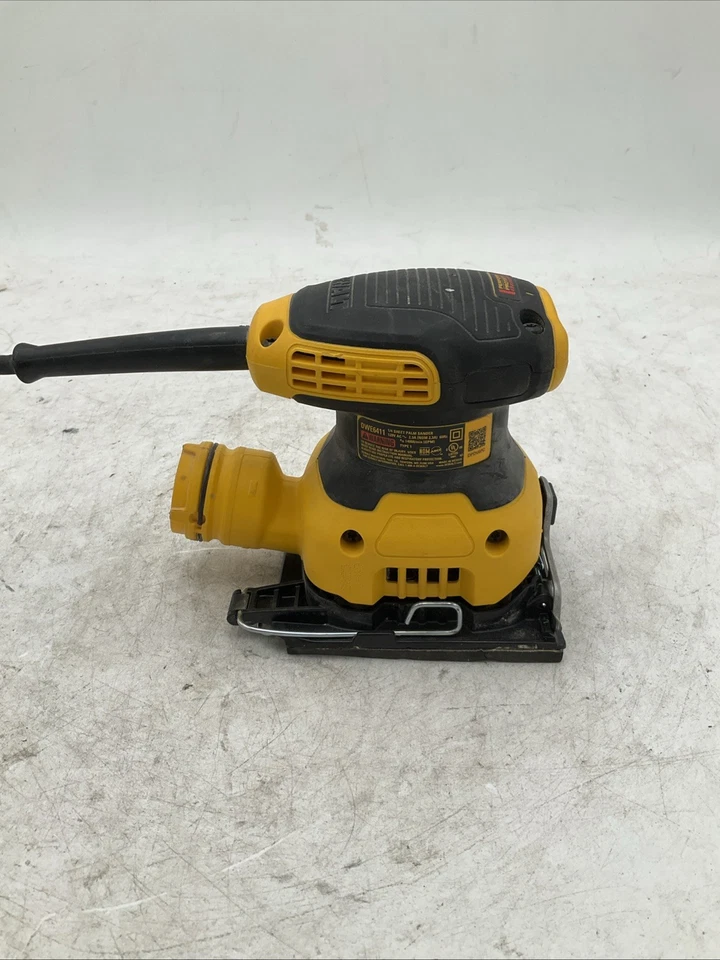 Lijadora de palma de hoja DeWalt DWE6411 de 1/4 de pulgada, 2,3 amperios Foto 3 de 4