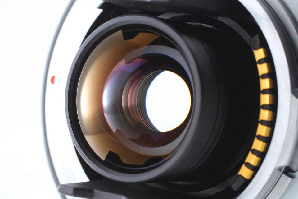 [Near MINT w/ Hood] Contax Carl Zeiss Biogon T* 28mm f/2.8 Lens G1 G2 From JAPAN - Image 4 of 4