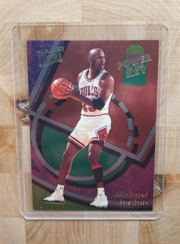 Fleer 1993-94 Ultra Michael Jordan Power in the Key Insert #2 of 9 Bulls