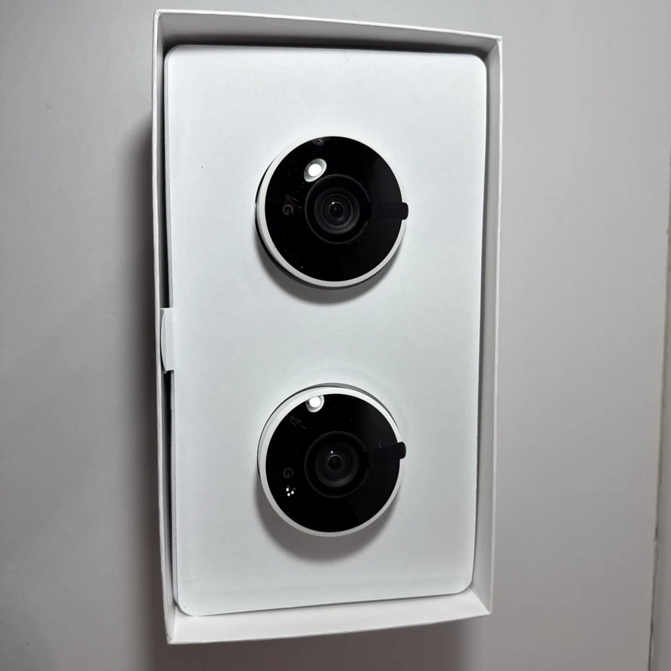 Google Nest Cam Outdoor 1st Gen A0033 (NC2100ES) - NEW IN OPEN BOX TESTED. - Image 4 of 4