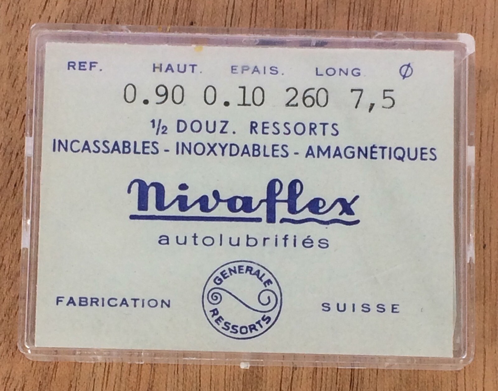 1X=1 Mainspring Universal Geneve 42-820 0.90 0.10 260 Ø 7.5 Spring