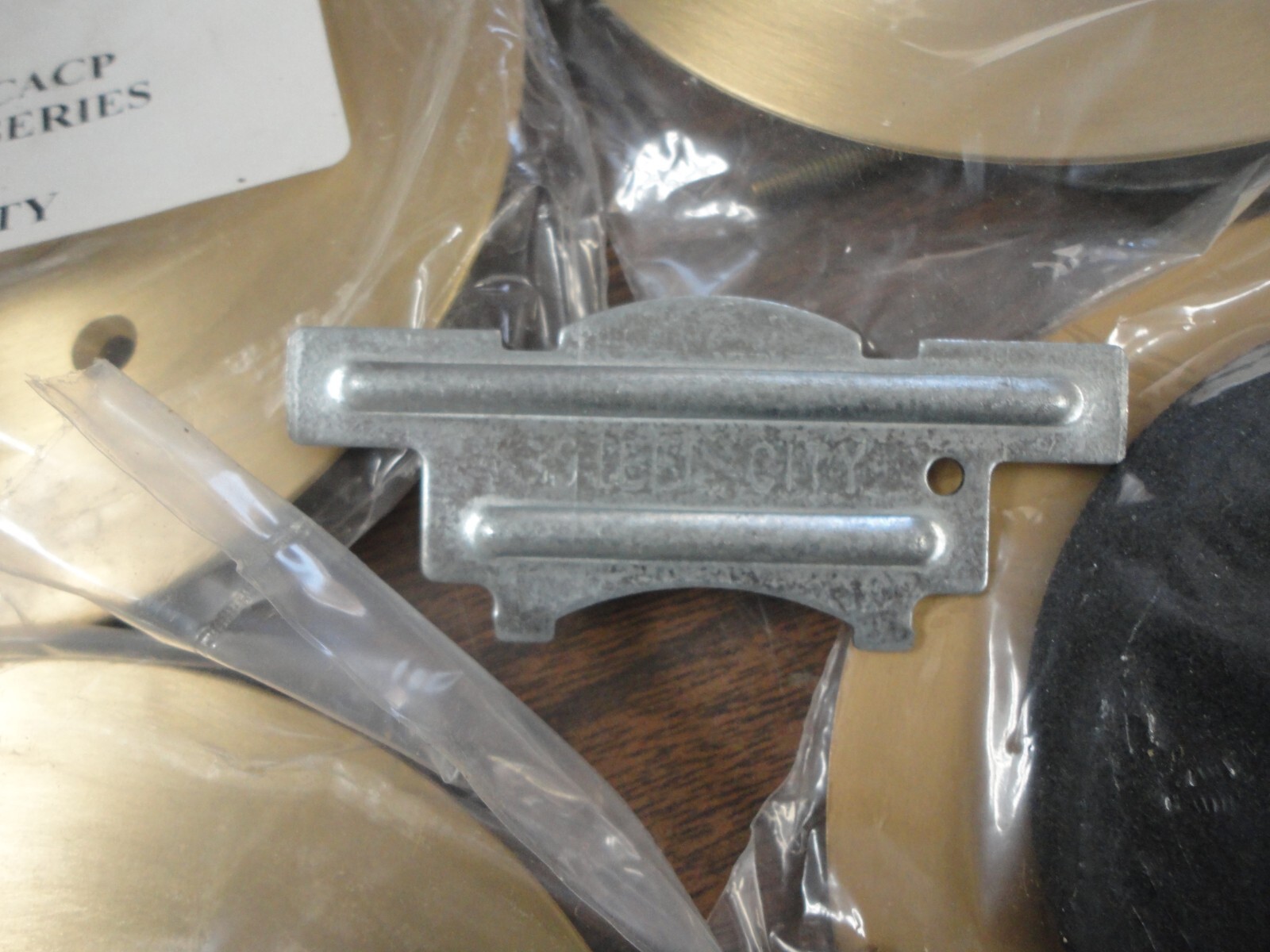 "NEW" "Box of Four" Steel City P 60 3/4 2 CACP Brass Carpet Plates