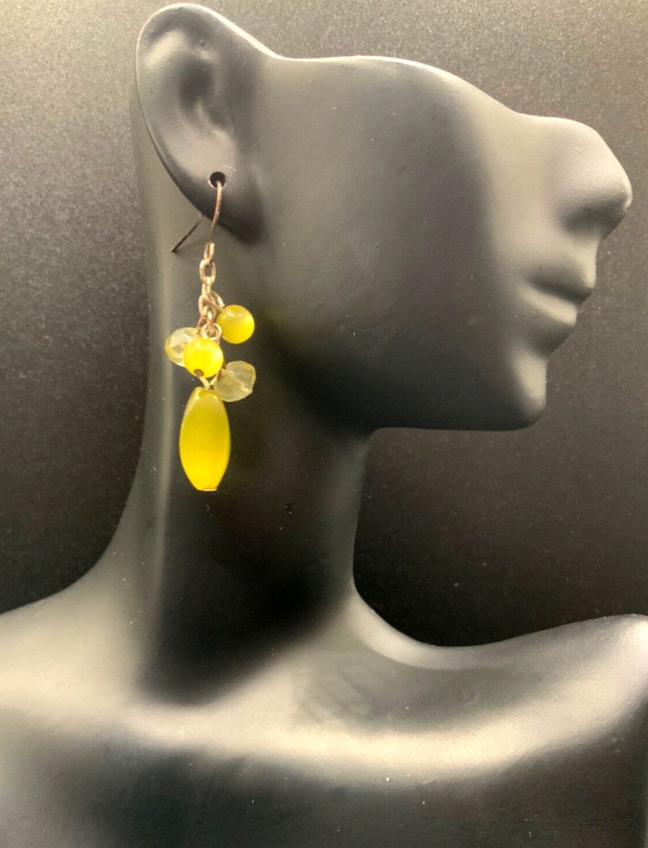 Summer Lemon Yellow Beaded Fashion Jewelry Dangle Silver tone Hook