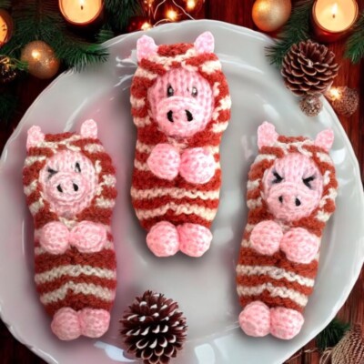 STRICKANLEITUNG - Weihnachtsschweine in Decken Kugeln 10 cm Baumschmuck