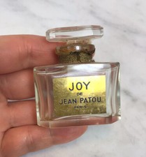 Botella de perfume vacía de colección JOY DE JEAN PATOU grabada Baccarat