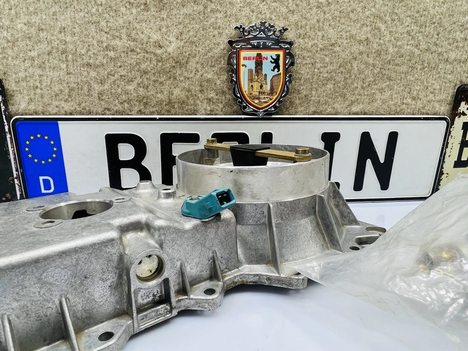 Mercedes Benz W116 R107 450SEL/6.9/SL Fuel Distributor & Air Flow Meter Genuine - Image 3 of 4