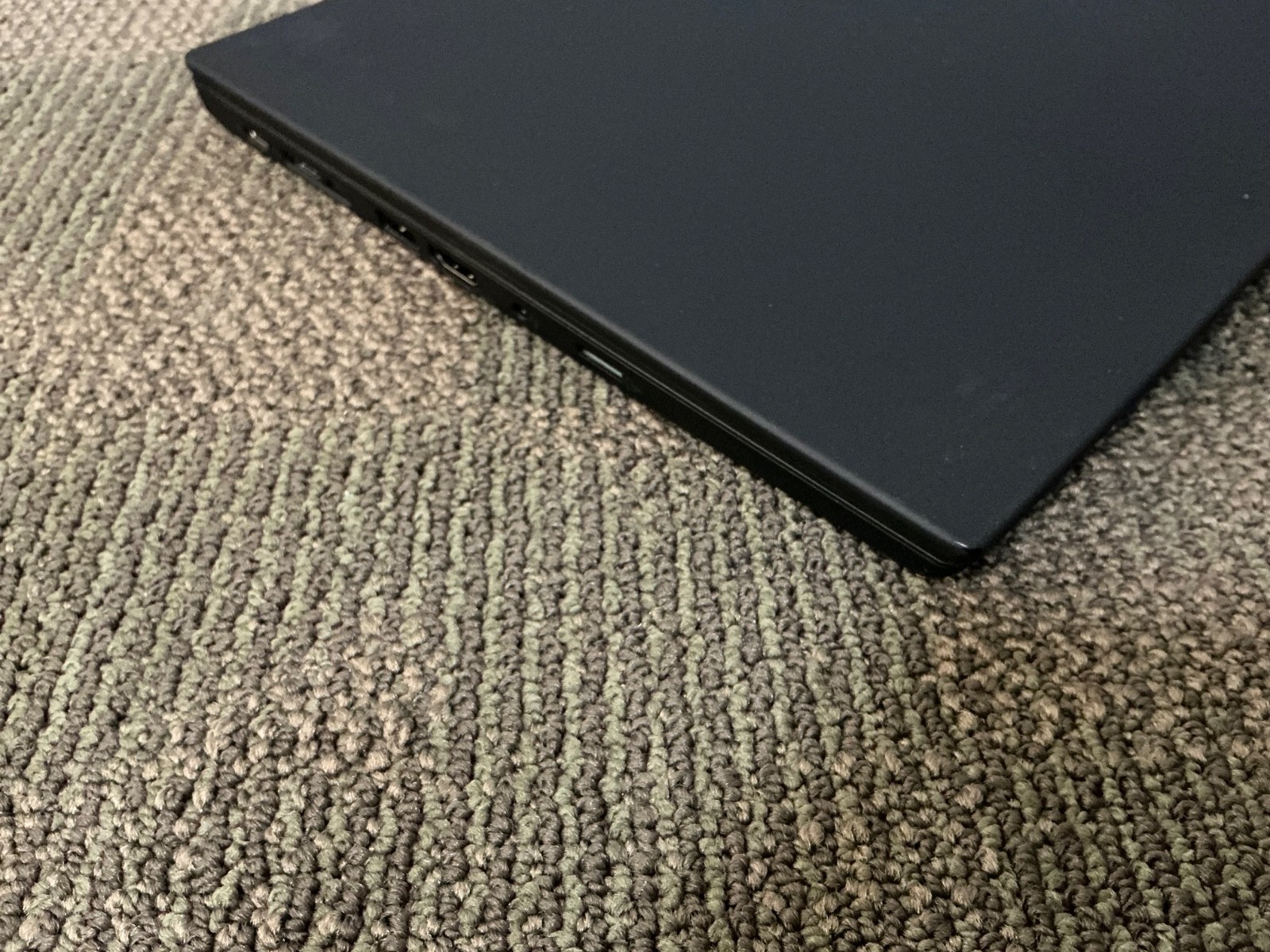 Lenovo T14 Gen 1, 14-Inch Laptop, with i5-10210U, Windows 11 Pro