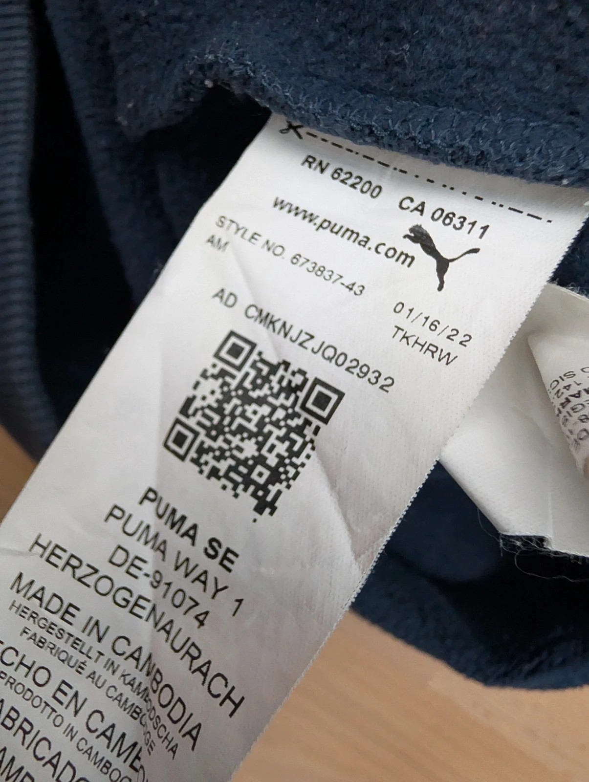 Puma dark blue crew neck sweatshirt. Mens Small. DN3115 image 6