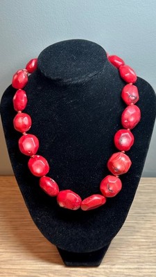 Chan Luu Vintage Signed CL Heart Dyed Bamboo Coral Nugget Statement Necklace 16''