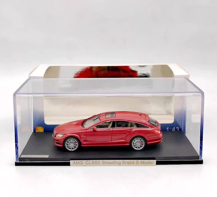GLM 1/43 Mercedes-benz AMG CLS63 Shooting Brake S-Model resin car model - Image 4 of 4