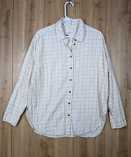 Universal Thread Women's M Long Sleeve Oversized Button-Down Shirt Cream Plaid