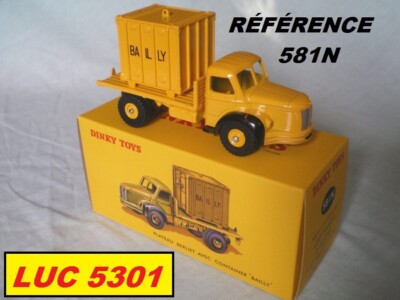 CAMION PLATEAU BERLIET avec container 34B - 1/43 Dinky Toys meccano