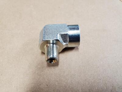 Boss Upper/Top Lift Cylinder Fitting 90° Elbow 1/8'' MPx1/4'' FP NPT HYD07046 AM