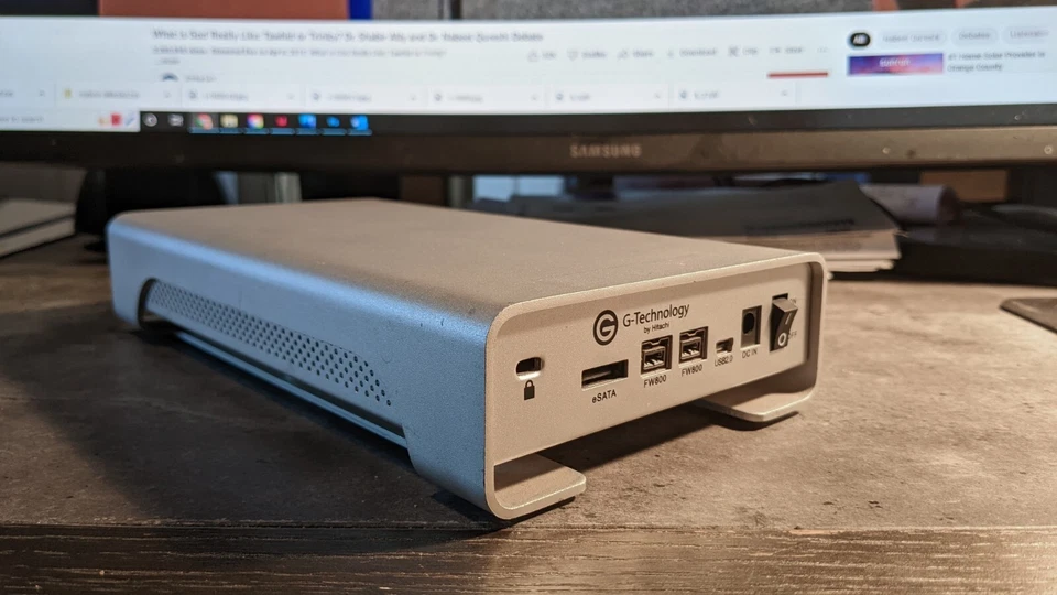 G-Technology GDR-1000 1TB External Hard Drive - Image 3 of 4